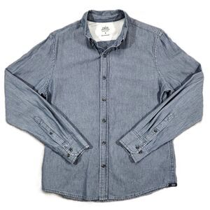 IZOD Saltwater Men's M Relaxed Classic Long Sleeve Button Up Shirt Blue Denim